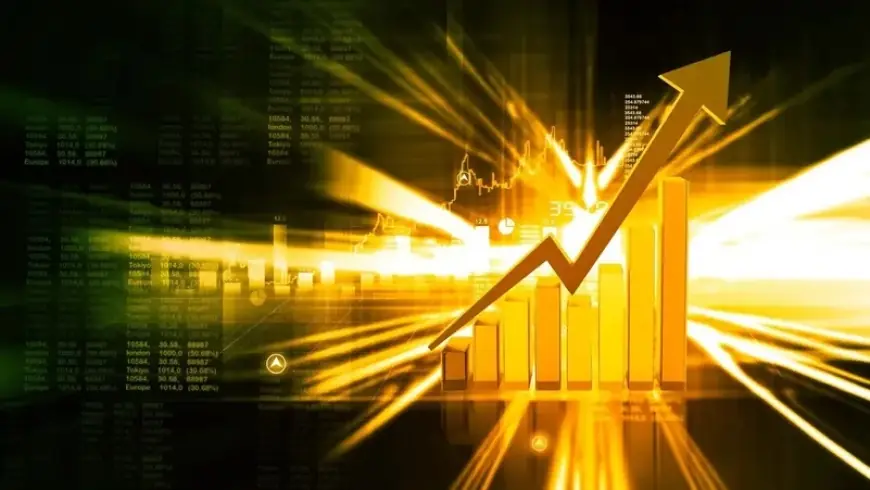 بعد وصوله مستويات قياسية.. لماذا يهرب الجميع إلى شراء الذهب الآن؟