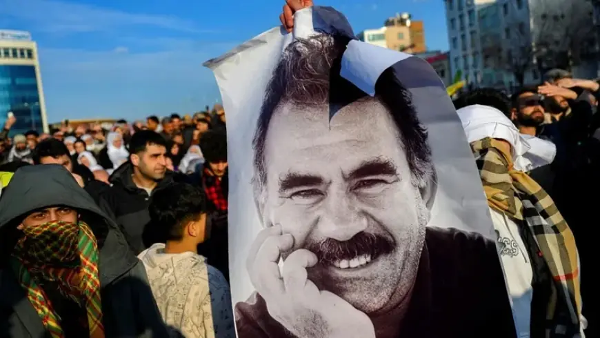 أوجلان يدعو تركيا إلى تسهيل اتفاق بين دمشق وسوريا الديمقراطية