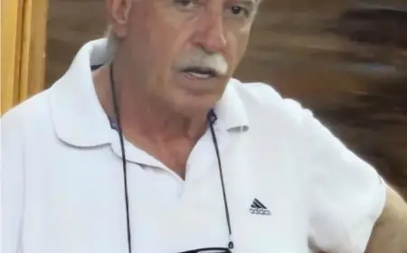 الاستاذ خالد الصيفي.. خرج حيا ولم يخرج السجن من رئتيه