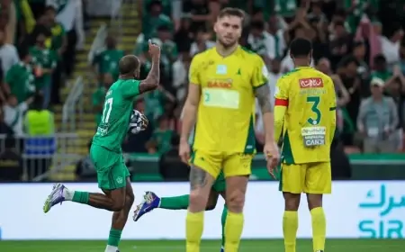 توني ويايسله يفوزان بجائزتي أفضل لاعب ومدرب