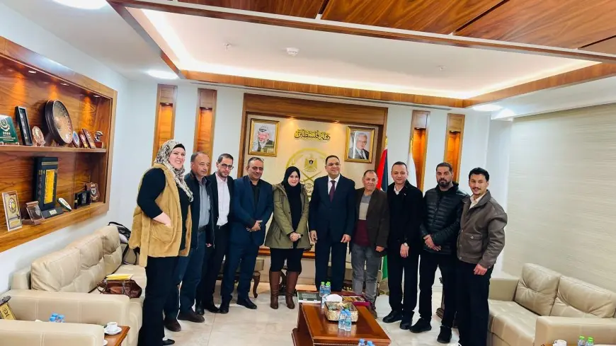 قيادة الاستخبارات الفلسطينية تلتقي وفد مخيم بلاطة بنابلس وتؤكد أهمية الصمود وتوحيد الخطاب الإعلامي