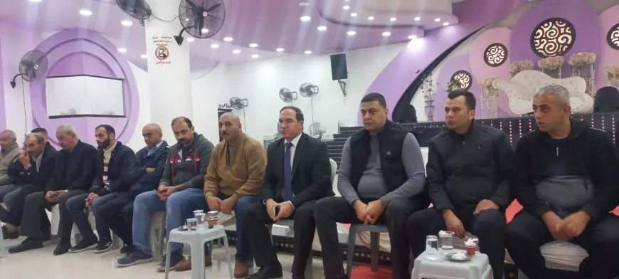 بمشاركة قائد المنطقة ومدير شرطة طولكرم  محافظ طولكرم اللواء د. عبد الله كميل يقدم واجب العزاء برحيل المناضل اللواء المتقاعد أبو شمله