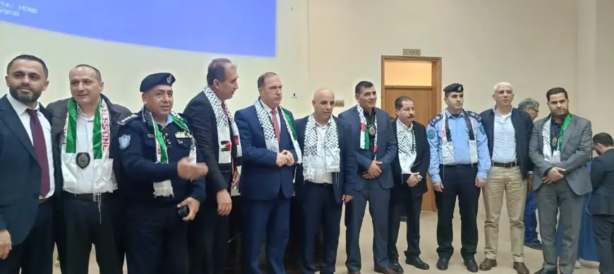 الشرطة توقّع اتفاقية تعاون مع جامعة فلسطين التقنية خضوري لتنظيم قطاع الذهب وتعزيز البحث العلمي والتدريب في طولكرم