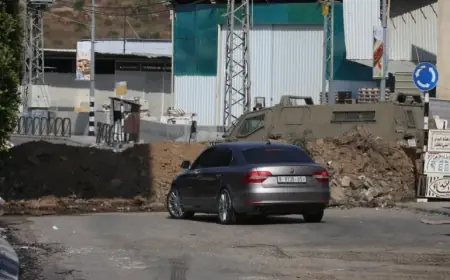 الاحتلال يغلق طرقا ويشدد من إجراءاته في محيط نابلس