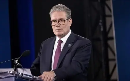 بين الهجوم والدفاع.. كيف يحاول ستارمر تبرير المشاركة في الحرب ضد إيران؟