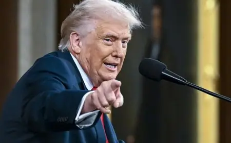 ترمب يشن هجوماً حاداً على بابا الفاتيكان: "ضعيف وسيئ في السياسة الخارجية"