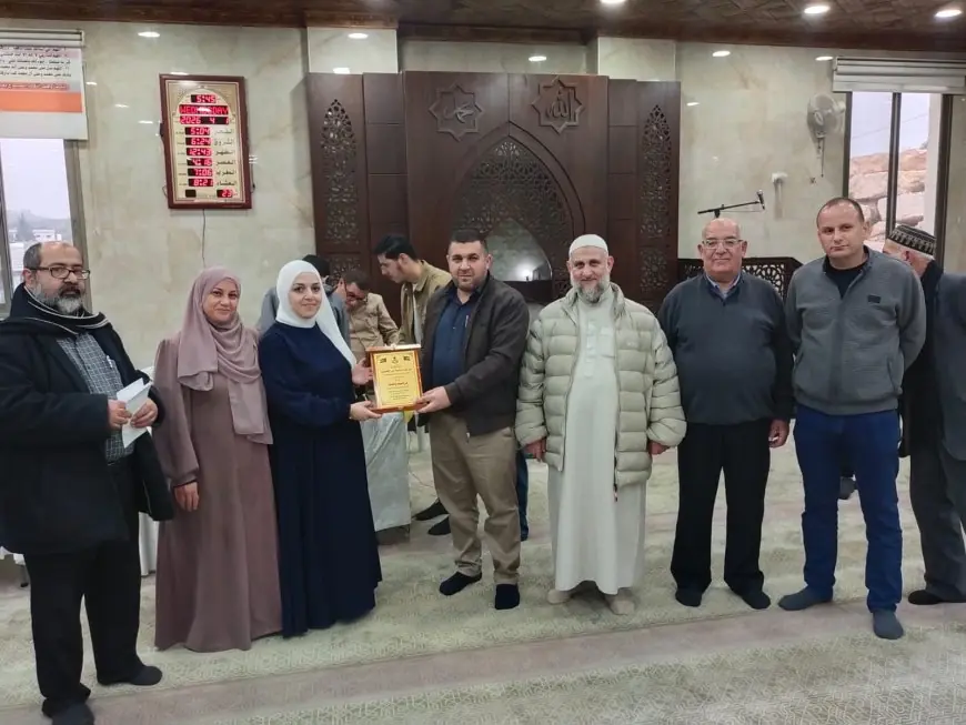 أوقاف طولكرم تكرم  85 من المشاركين في مسابقة الأقصى الرمضانية الرابعة بدير الغصون