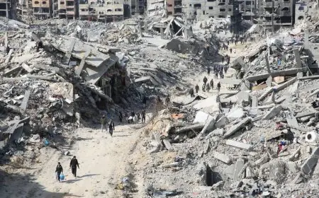 "الخارجية" تدين مجزرة الاحتلال بحق النازحين في حي الرمال وتطالب بتحرك دولي لوقف جرائمه