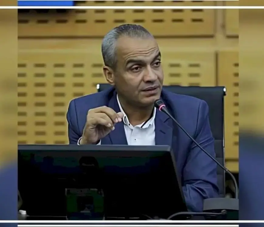 الواق واق".. حين حمل الهاربون أوطانهم المريضة معهم إلى الجزيرة
