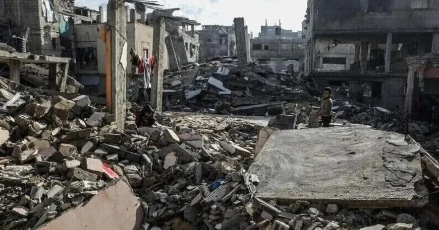 شهيد وجرحى في قصف إسرائيلي استهدف مخيم المغازي ومدينة غزة