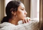صدمات الطفولة تترك بصمة بيولوجية دائمة على الدماغ