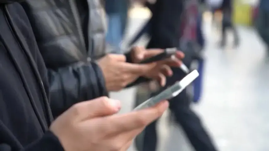 هل يحتاج المصريون باقات إنترنت غير محدودة؟.. خبير يجيب