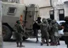 الاحتلال يعتقل شابا من عناتا ويقتحم مخيم شعفاط