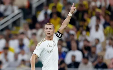 فيديو.. لقطة رونالدو الطريفة مع لاعب الاتحاد تحصد تفاعلاً واسعاً