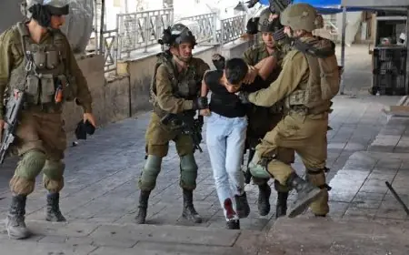 الاحتلال يعتقل شابا من بيت أمر ويداهم منازل في تفوح