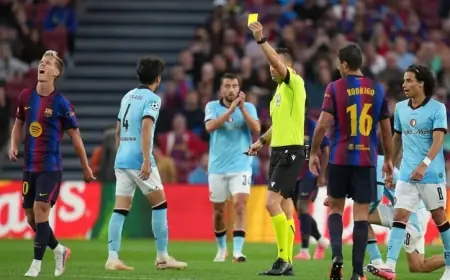 عقوبات وغرامات على فينوورد بسبب "عنصرية" جماهيره أمام برشلونة