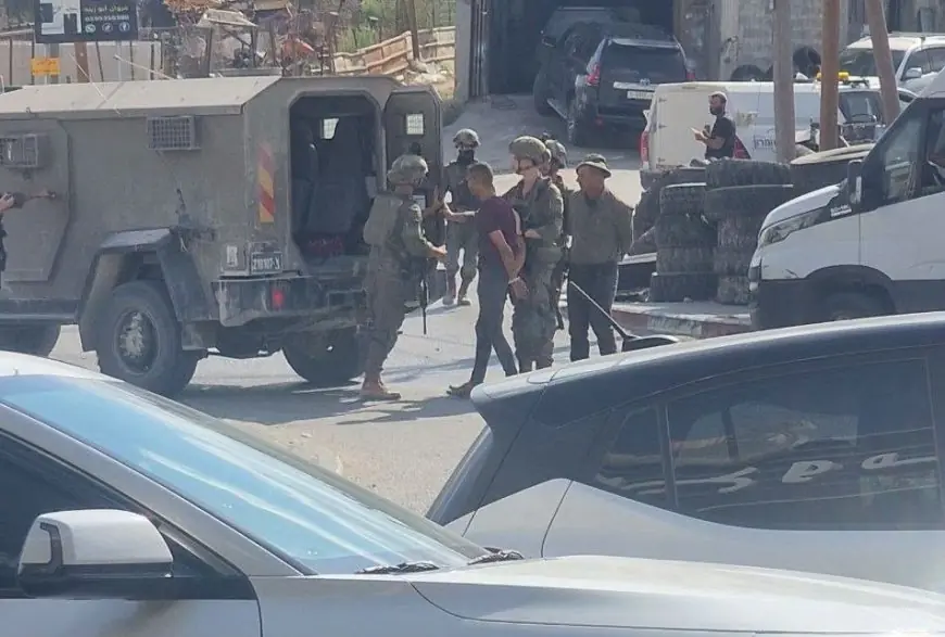 قوات الاحتلال تعتقل ثلاثة مواطنين وتستولي على جرار زراعي في جبع جنوب جنين