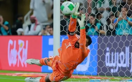 العويس يقود المنتخب السعودي إلى نهائي خليجي 27
