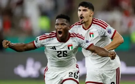 الإمارات تهزم عمان وتضرب موعداً مع السعودية في نهائي خليجي 27