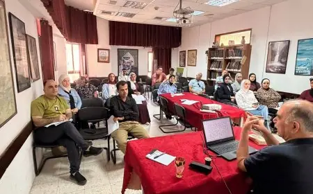 مكتبة بلدية أريحا العامة تستضيف الكاتب محمد قاروط أبو رحمة في جلسة نقاشية حول تجربة ملكة سبأ ودور المرأة في القيادة