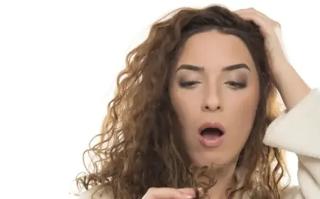 بلا سابق إنذار...أسباب تغيّر طبيعة الشعر وملمسه