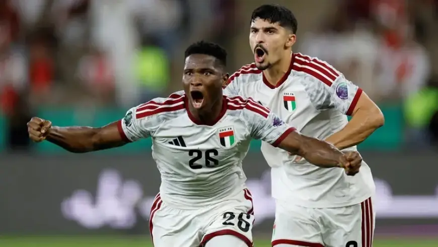الإمارات تهزم عمان وتضرب موعداً مع السعودية في نهائي خليجي 27