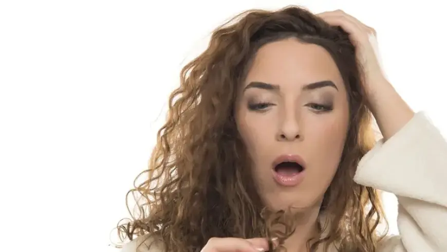 بلا سابق إنذار...أسباب تغيّر طبيعة الشعر وملمسه